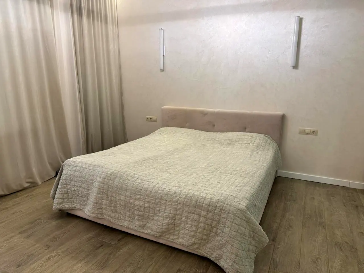 Заміський будинок в КМ Forest Villa поряд з лісом